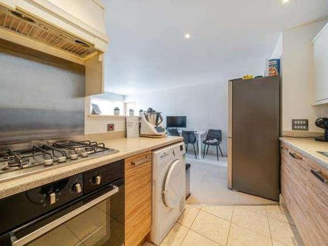 1 bed flat for sale