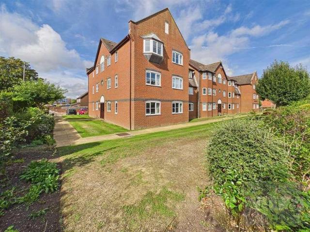 1 bed flat for sale