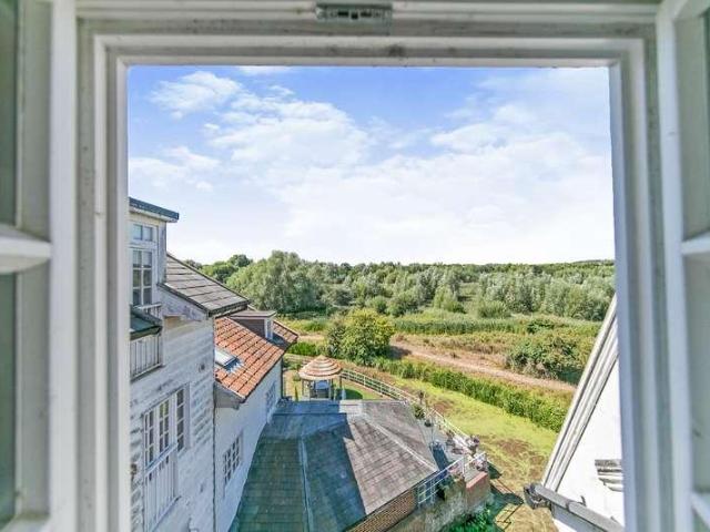 1 bed flat for sale