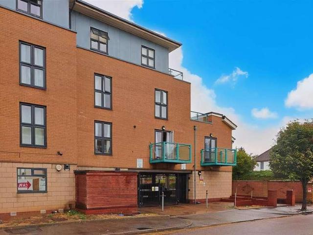 1 bed flat for sale
