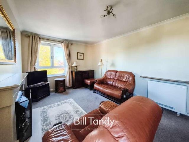 1 bed flat for sale