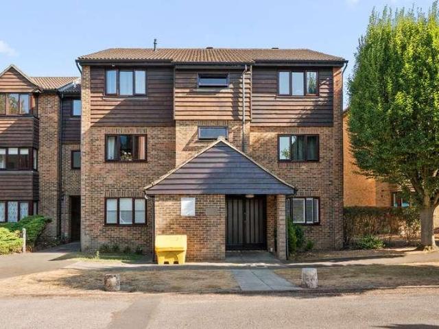 1 bed flat for sale