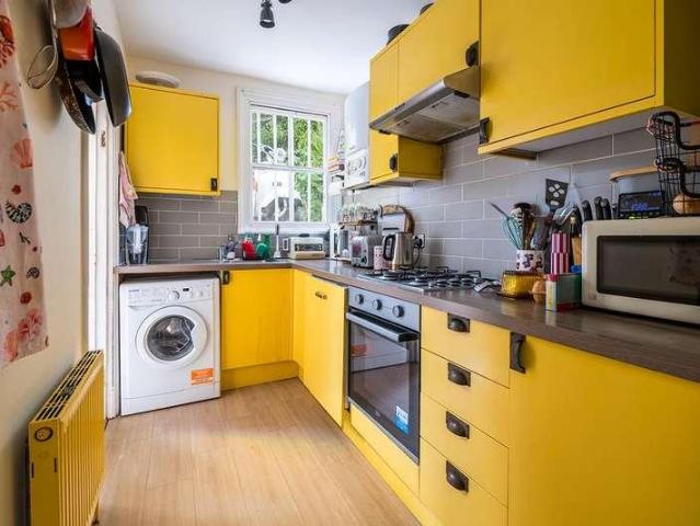 1 bed flat for sale