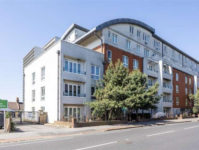 1 bed flat for sale