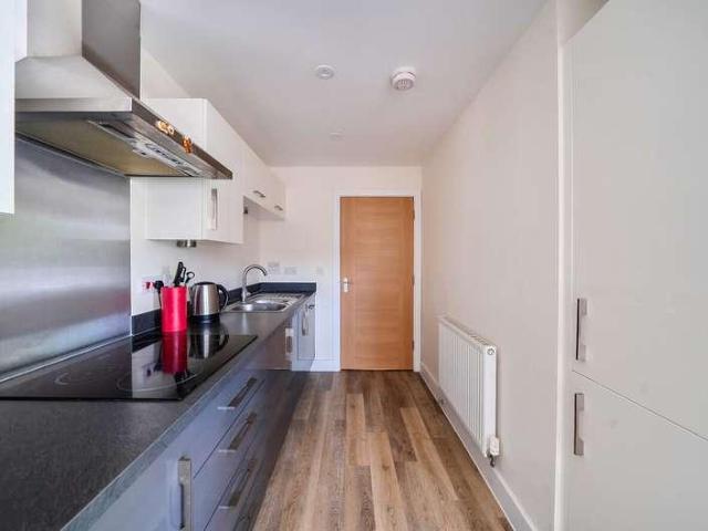 1 bed flat for sale