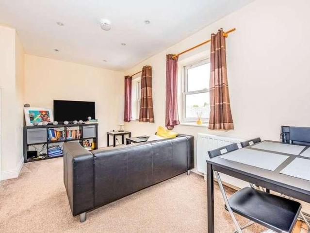 1 bed flat for sale