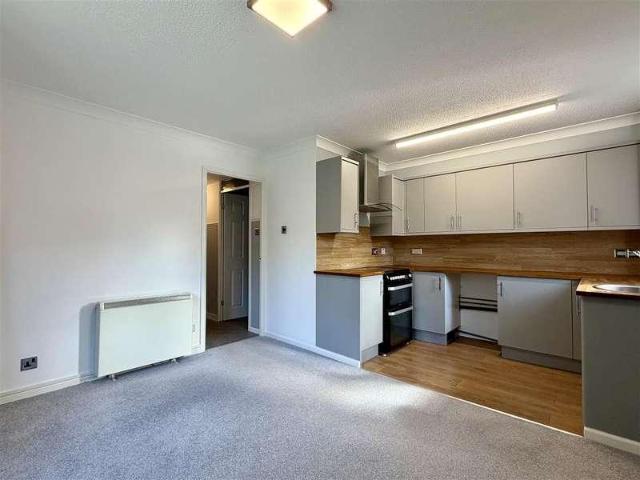1 bed flat for sale