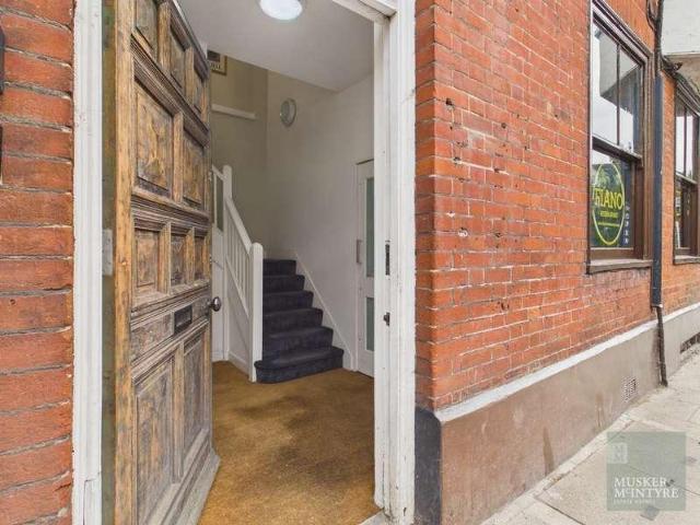 1 bed flat for sale