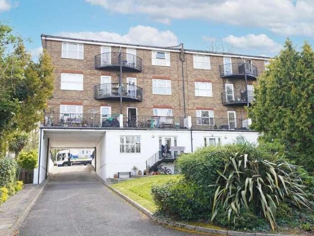 1 bed flat for sale