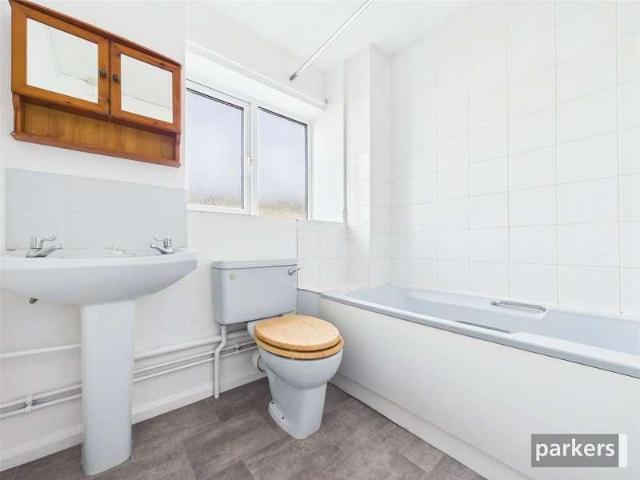 1 bed flat for sale