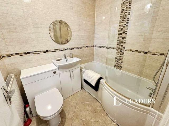 1 bed flat for sale
