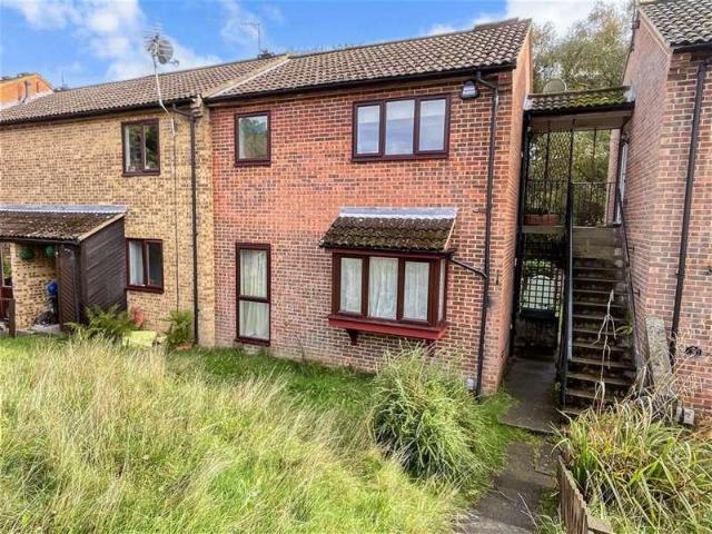1 bed flat for sale
