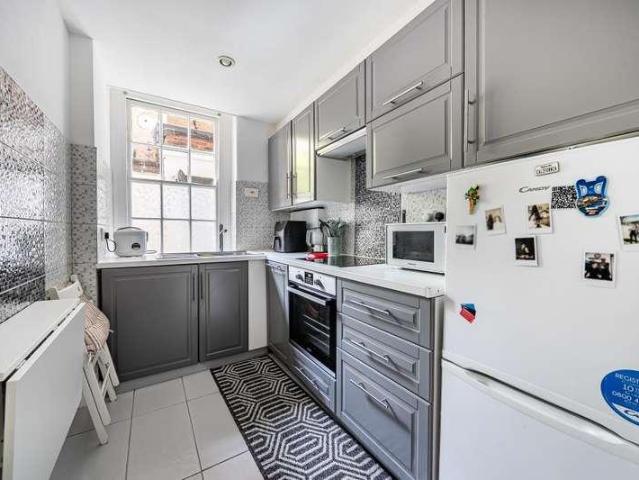 1 bed flat for sale