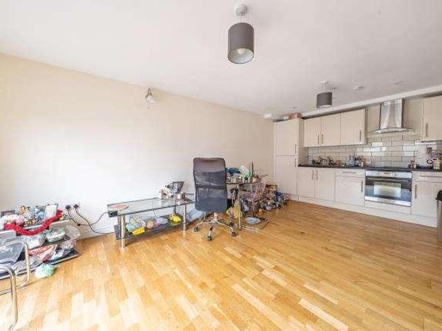 1 bed flat for sale