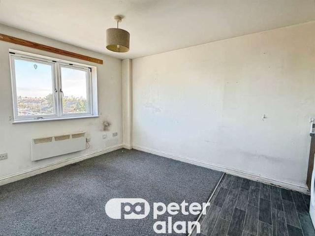 1 bed flat for sale