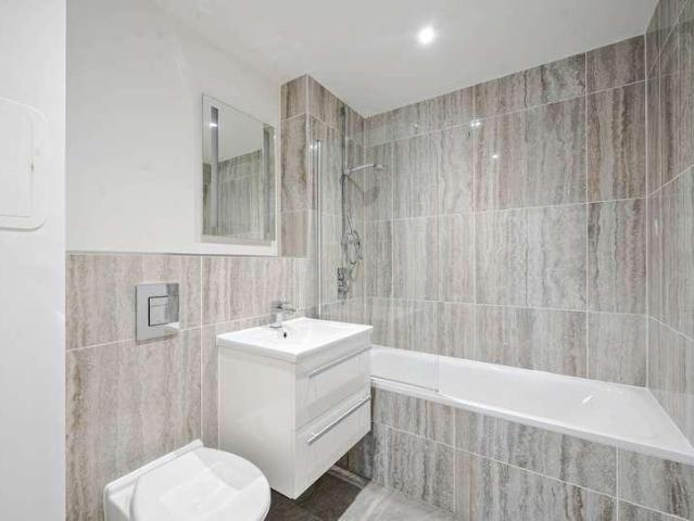 1 bed flat for sale