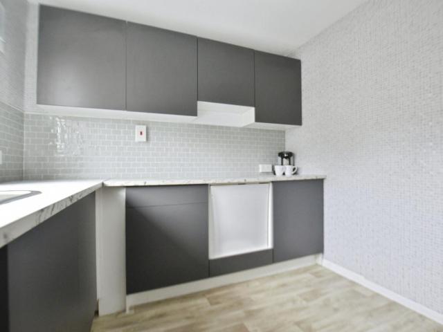 1 bed flat for sale