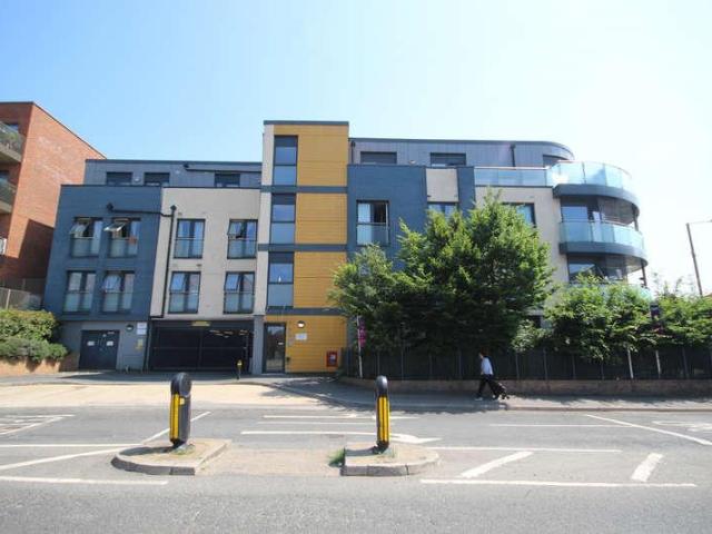 1 bed flat for sale