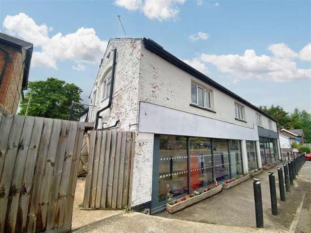 1 bed flat for sale