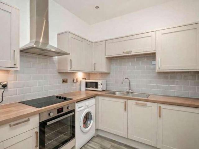1 bed flat for sale