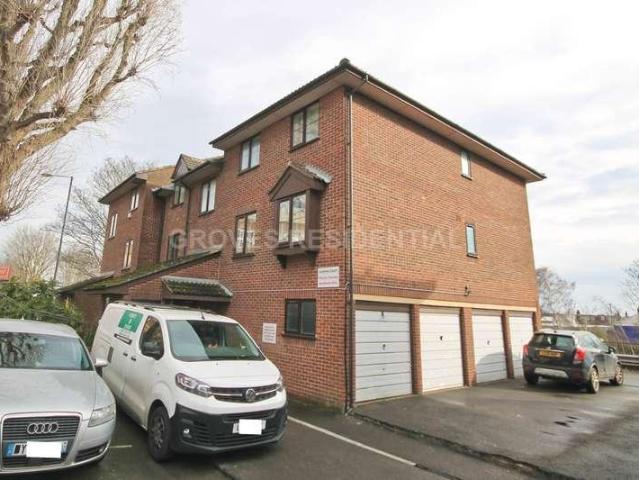 1 bed flat for sale