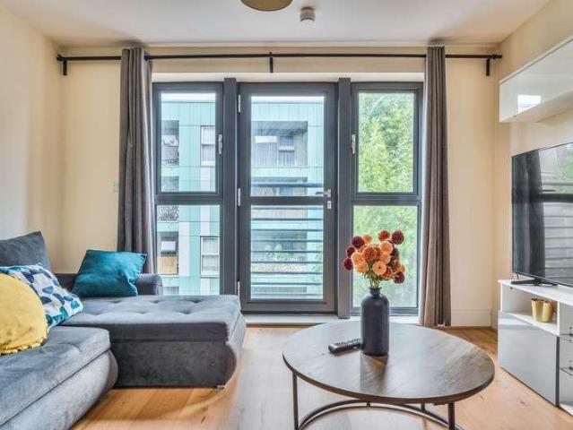 1 bed flat for sale