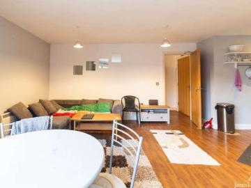 1 bed flat for sale