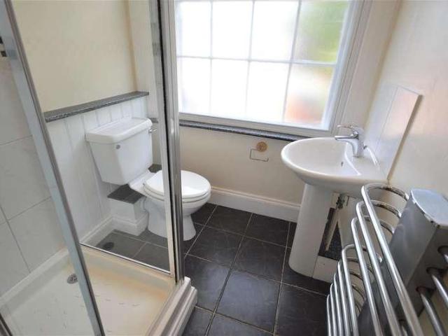 1 bed flat for sale