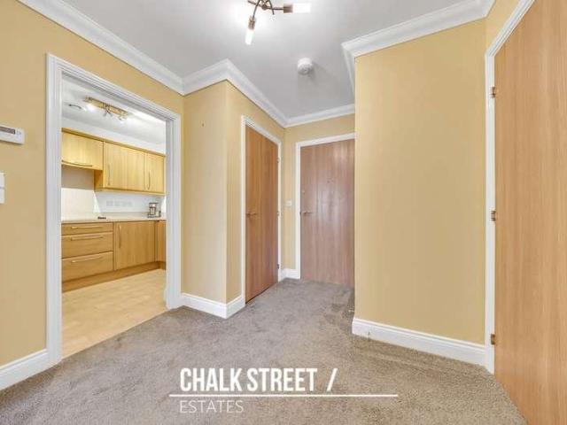 1 bed flat for sale