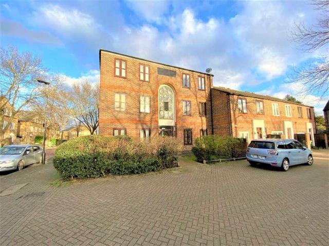 1 bed flat for sale