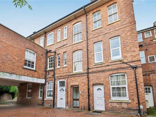 1 bed flat for sale