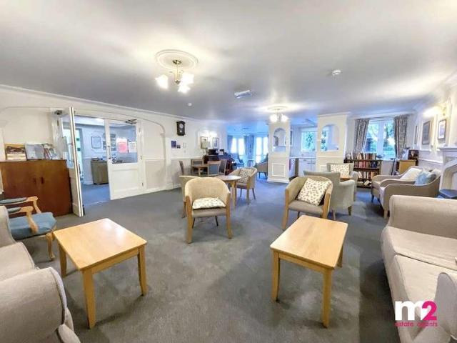 1 bed flat for sale