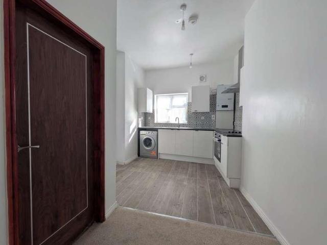1 bed flat for sale