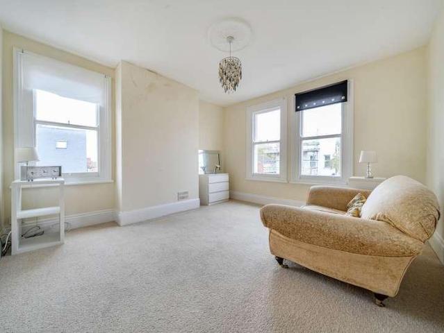 1 bed flat for sale