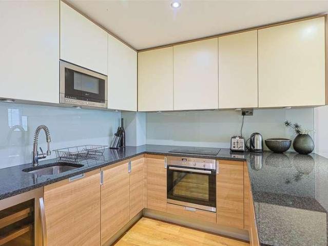 1 bed flat for sale