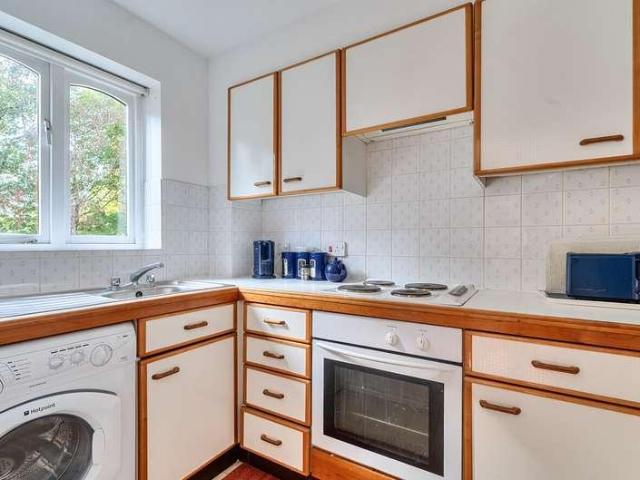 1 bed flat for sale