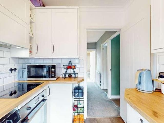 1 bed flat for sale