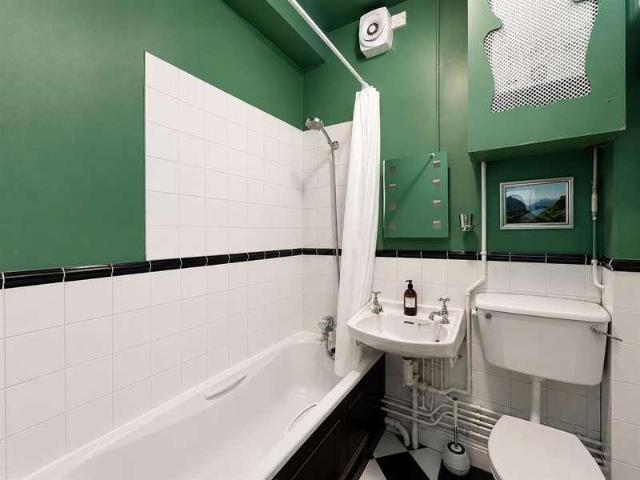 1 bed flat for sale