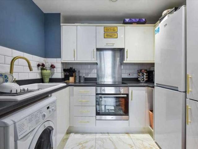 1 bed flat for sale
