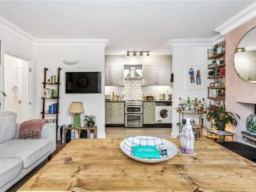 1 bed flat for sale