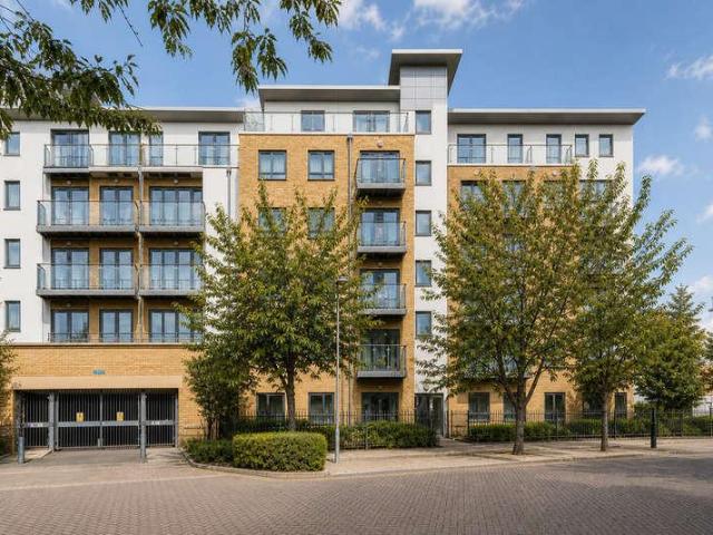 1 bed flat for sale