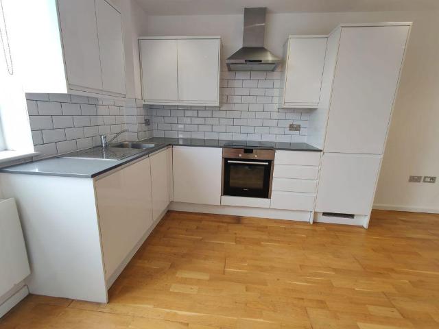 1 bed flat for sale