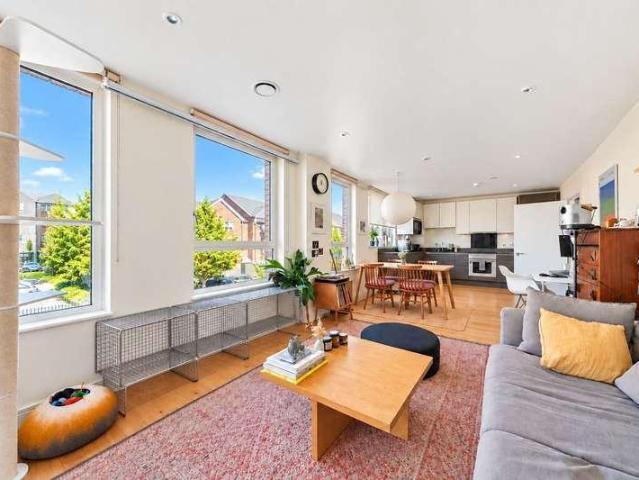 1 bed flat for sale