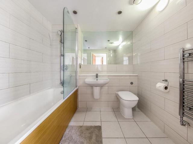 1 bed flat for sale