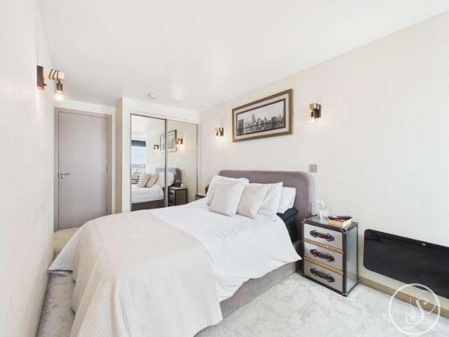 1 bed flat for sale