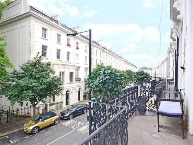 1 bed flat for sale