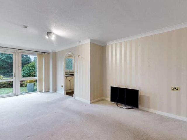 1 bed flat for sale