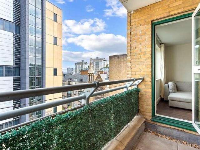 1 bed flat for sale