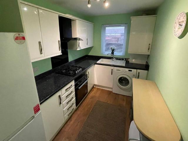 1 bed flat for sale