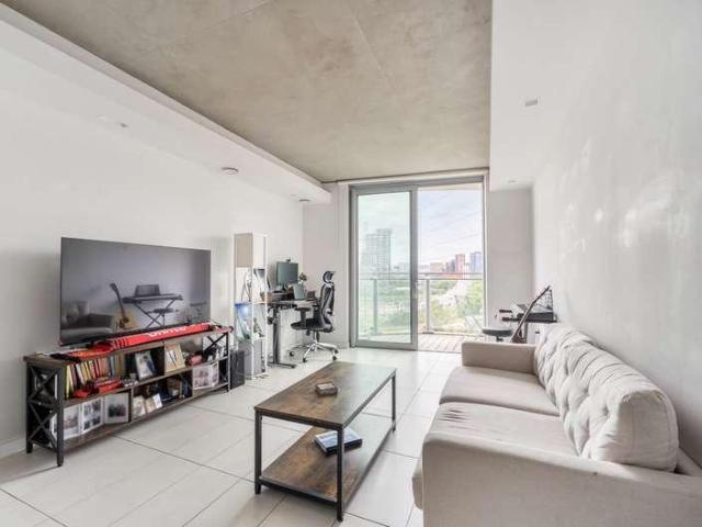 1 bed flat for sale